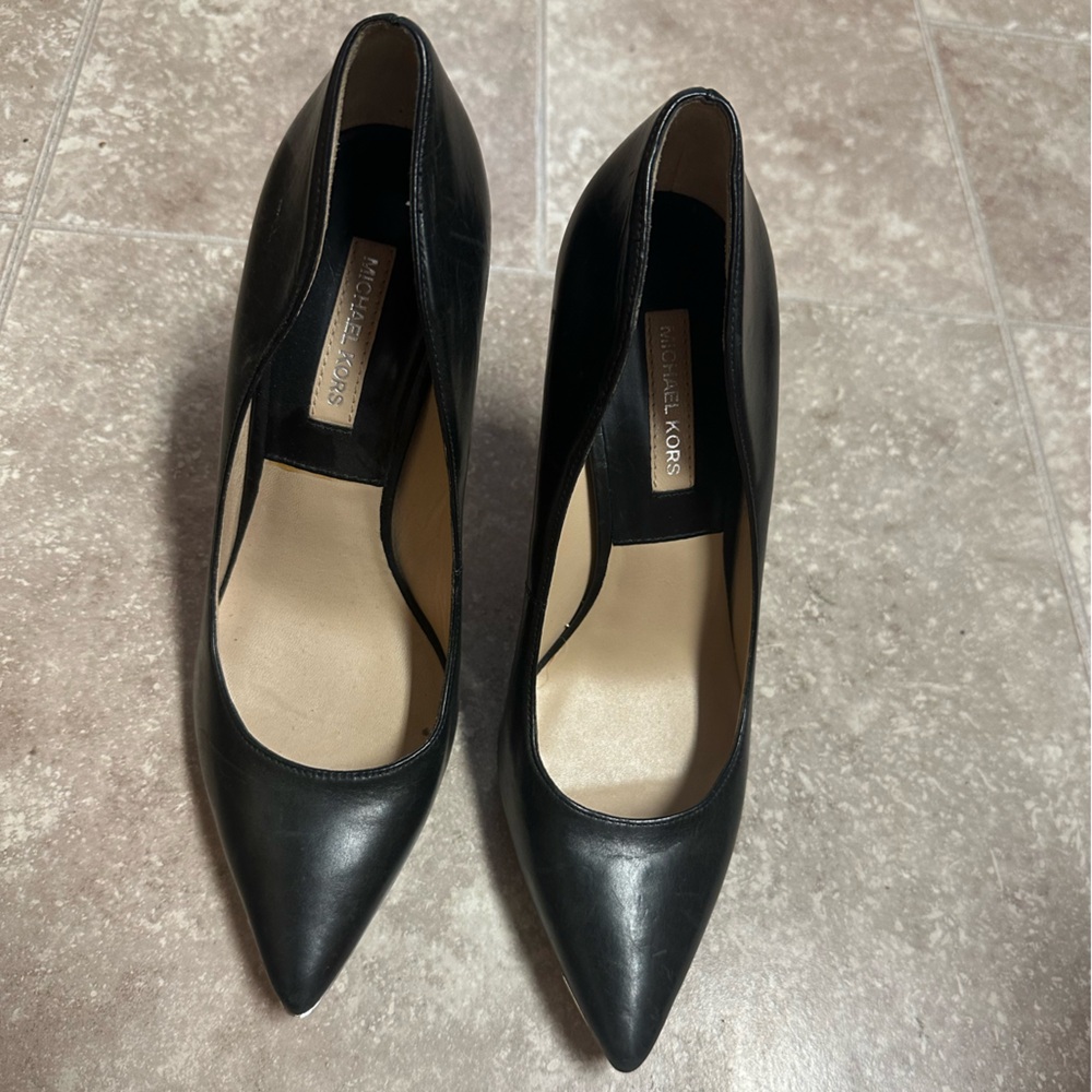 Michael Kors Black Heels Sleek Minimalist Design